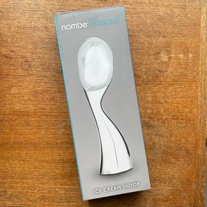 Modern Sculptural Stainless Steel Ice Cream Scoop (Dishwasher safe)